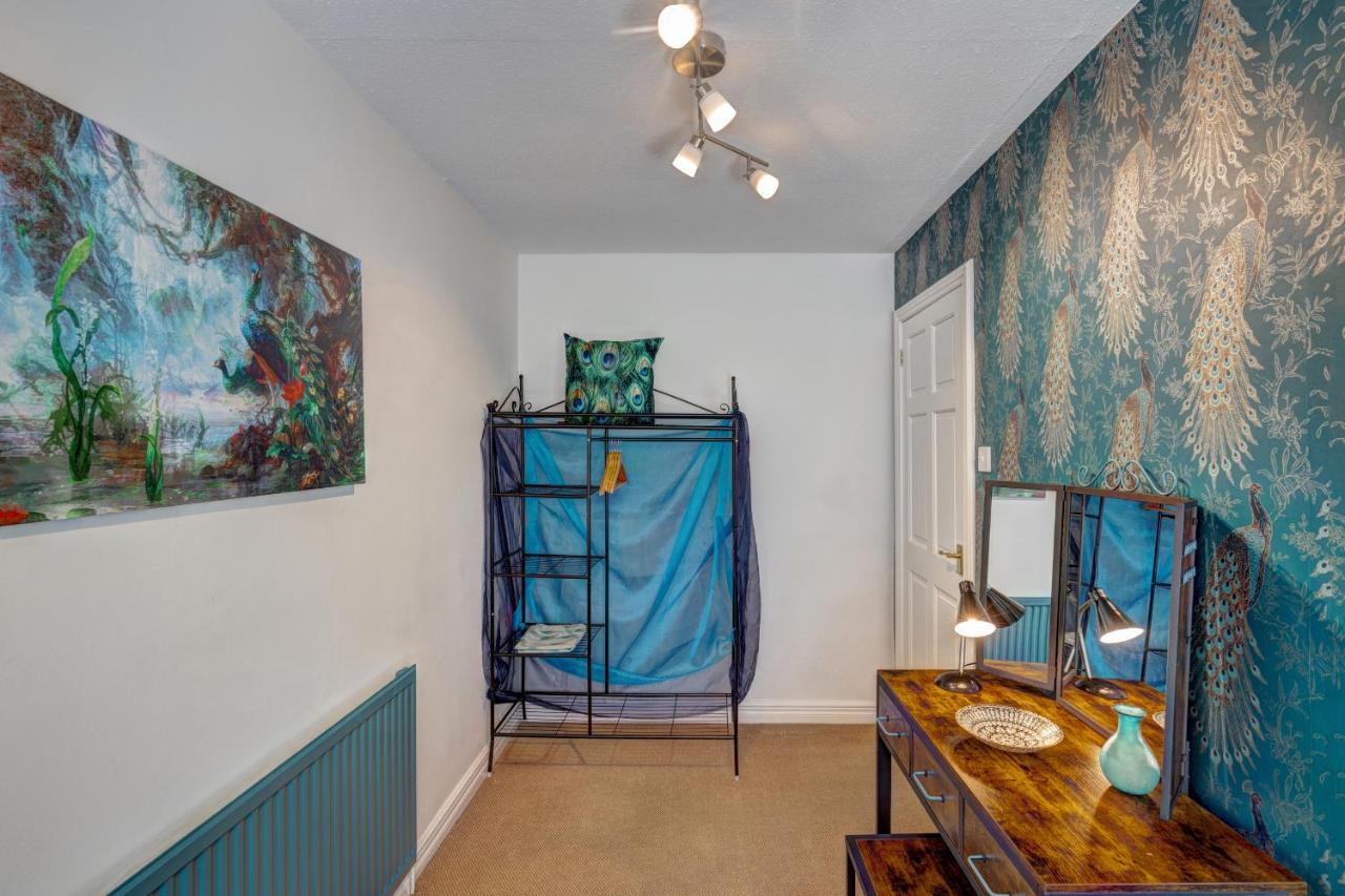 *New* Chester Canal Side 2 Bed Character Home Екстериор снимка